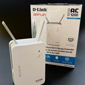 WI-FI Range Extender, Dual Band, by D-Link
